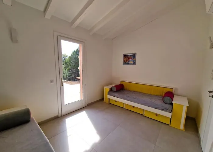 Santa Giulia Superbe 8 Personnes 150m Vakantiehuis *