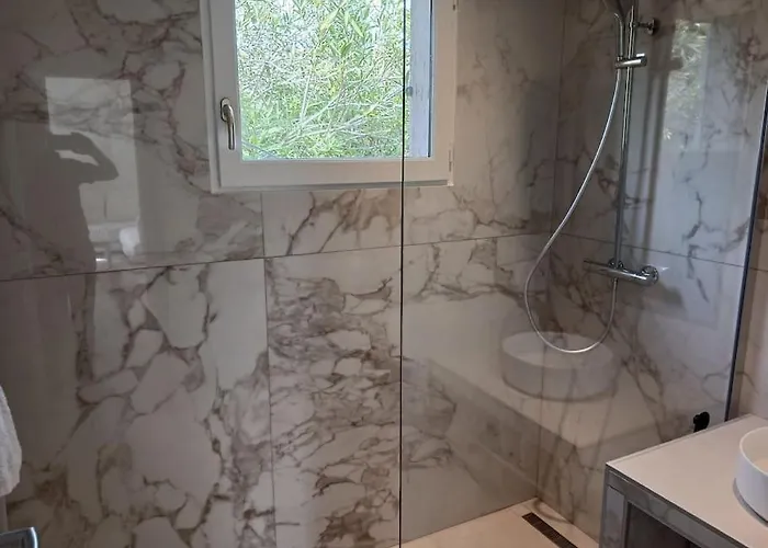 Santa Giulia Superbe 8 Personnes 150m Vakantiehuis