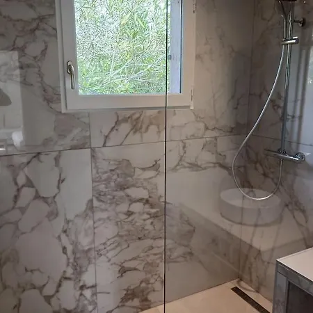 Santa Giulia Superbe 8 Personnes 150m Holiday home