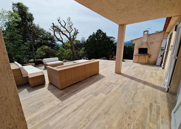 Holiday home Santa Giulia Superbe 8 Personnes 150m